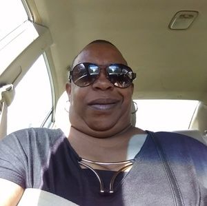 Meet your Posher, Paulette